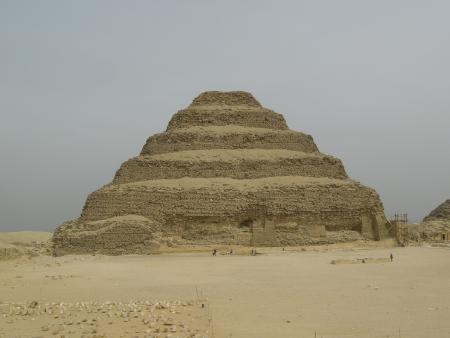 Saqqara, premi�re pyramide 2800 av J-C