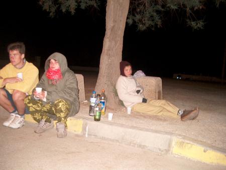 Une p'tite pi�ce s'y ou pl�